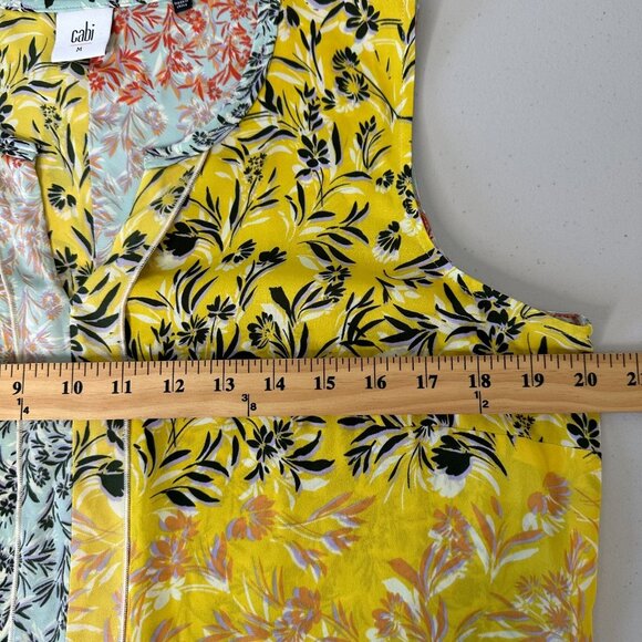 Cabi Tunic Tops Lot of 2 Size M Floral Yellow Green Sleeveless 3276 5547 - Picture 8 of 16